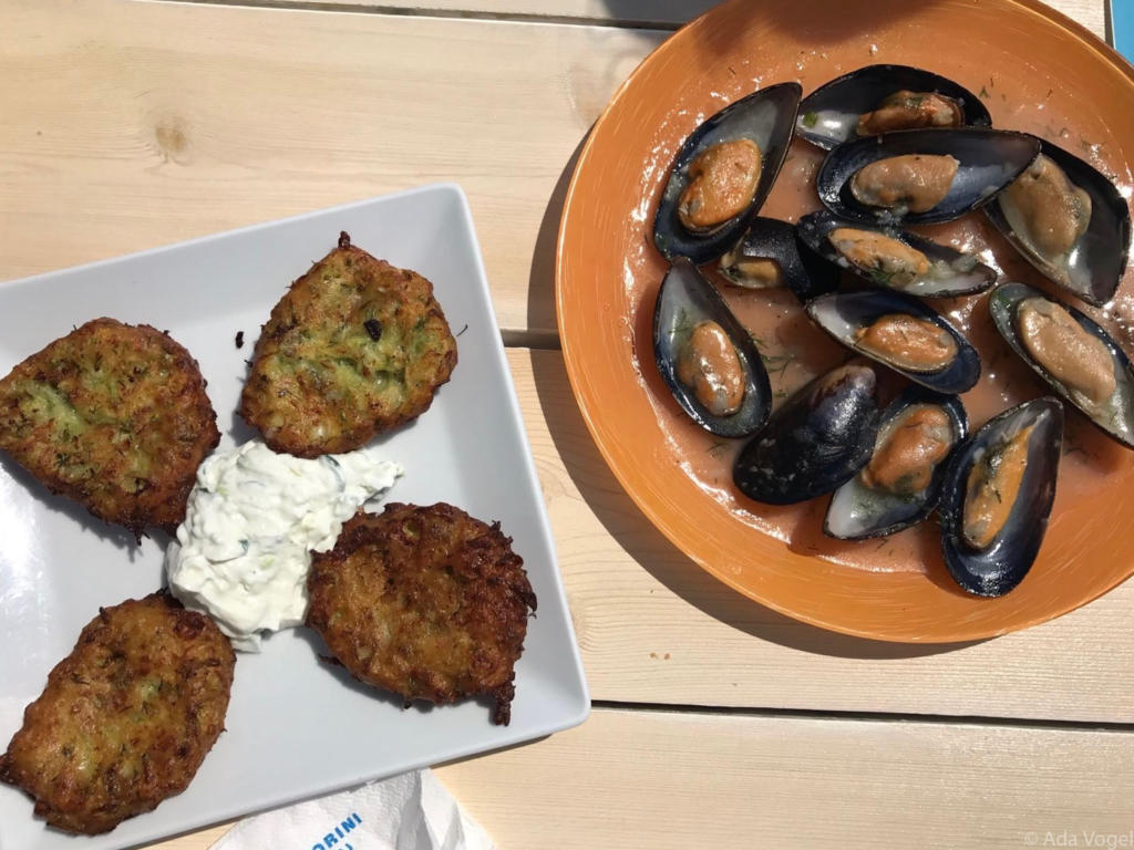 Grilled zucchini with tzatziki and mussels