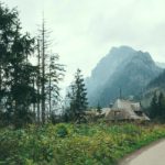 how much it cost to get to morskie oko