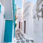 how to travel around mykonos