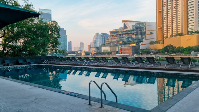 10 Hotels in Bangkok with the best infinity pool