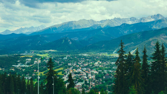 Zakopane Travel Guide: Best Tips, Things to Do & When to Visit